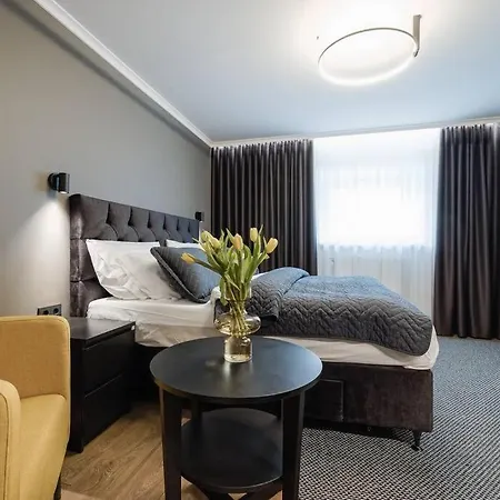Stylish Near Old Town *