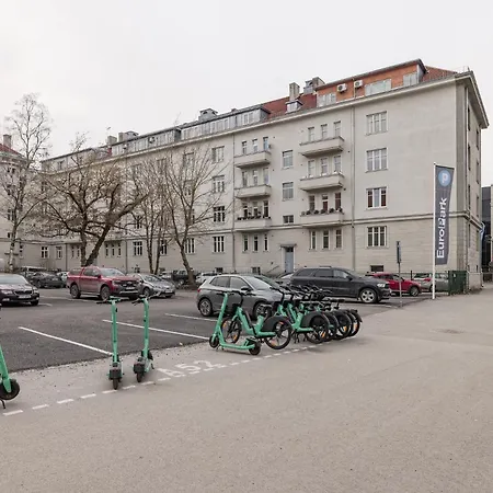 Stylish Near Old Town