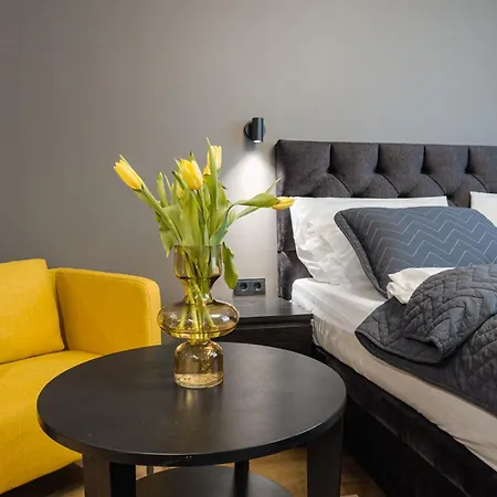 Elegant 28m2 Flat Next To Old Town Apartamento *